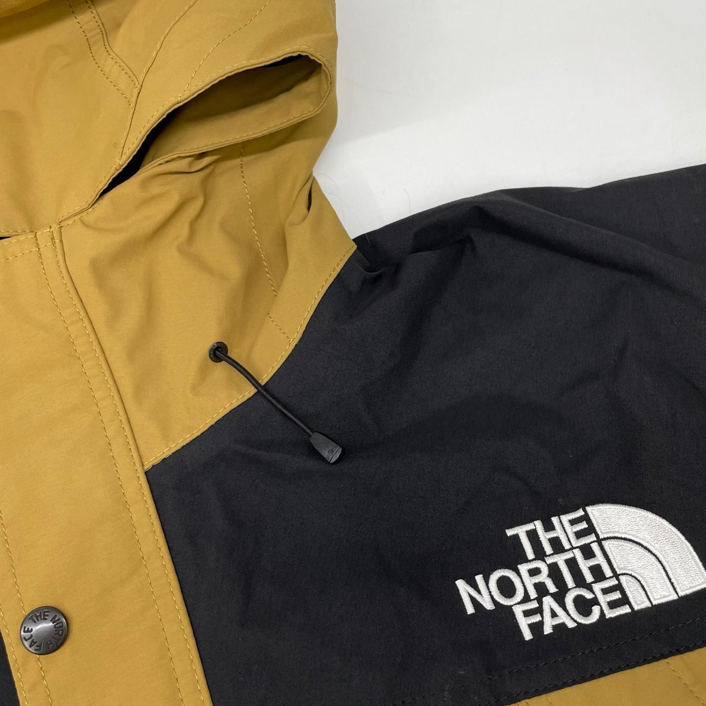THE NORTH FACE 北面 NP11834 棕色 冲锋衣 夹克