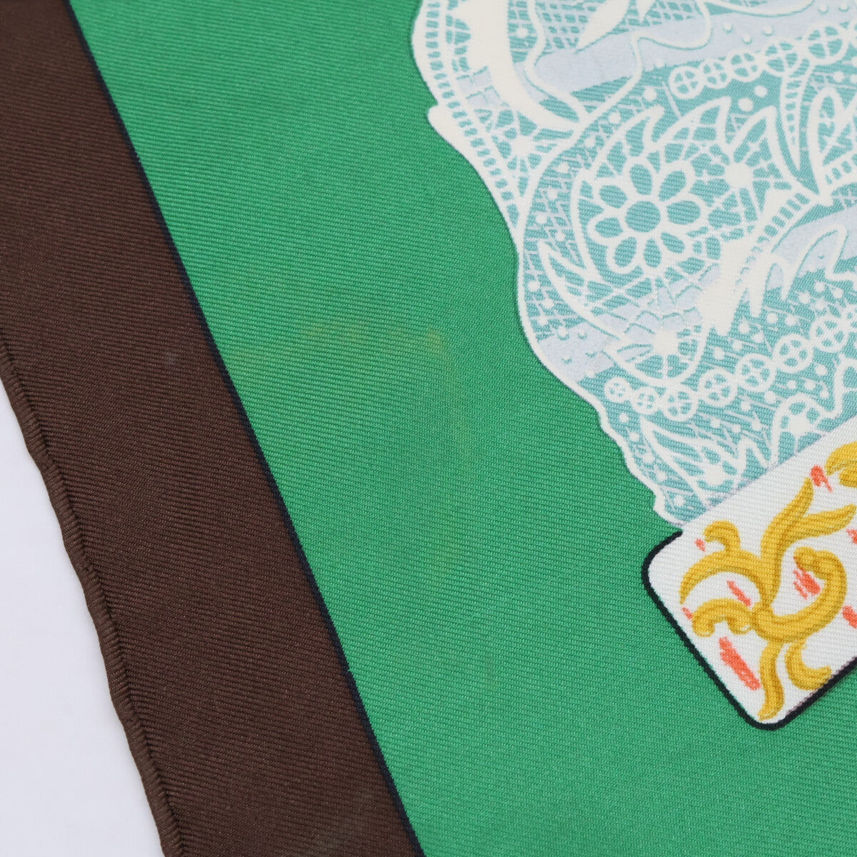 HERMES エルメス BRISE de CHARME 魅惑のそよ風 カレ90 シルク スカーフ