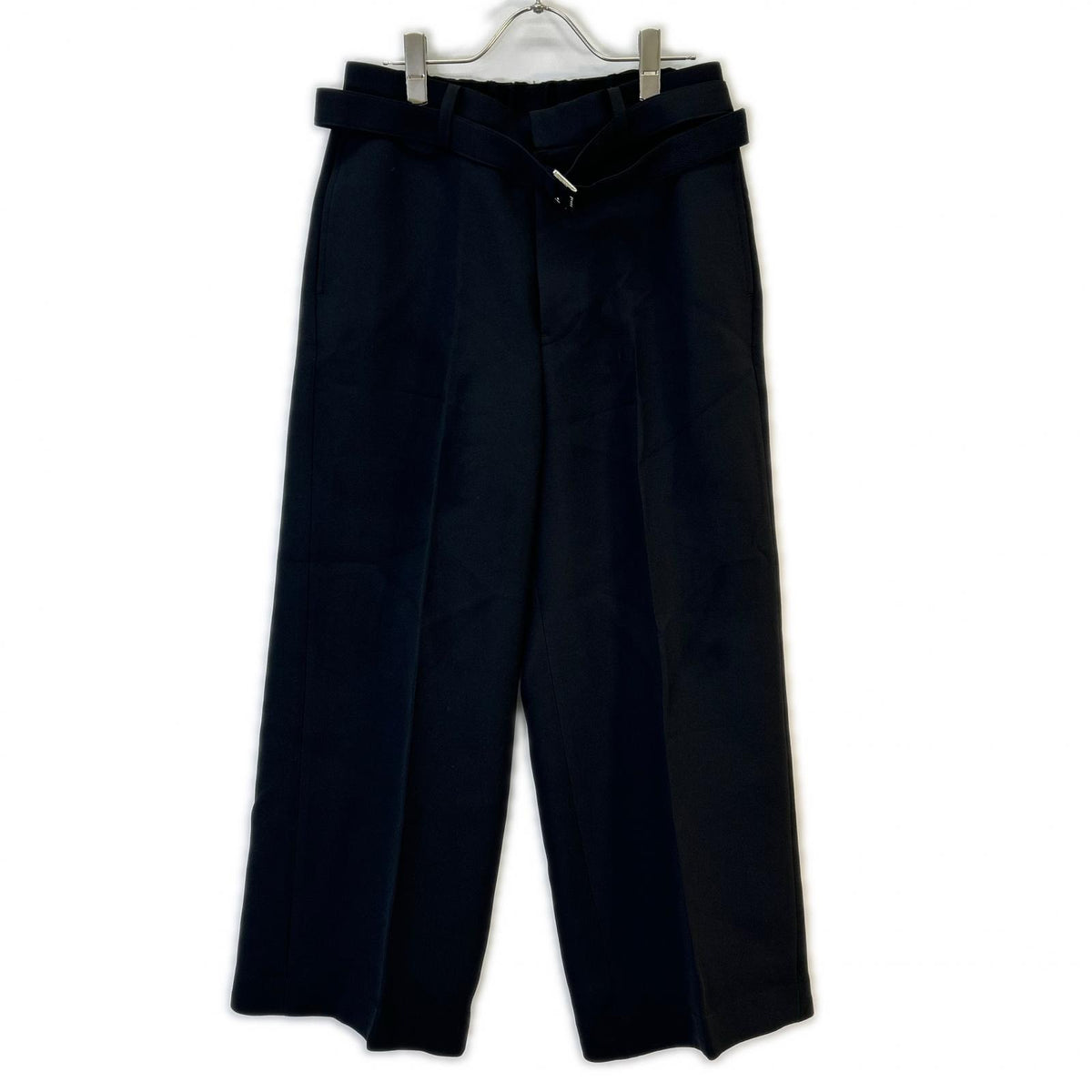 sacai 25SS Black Belted Center Press Slacks Long Pants 25-030639M Bottoms