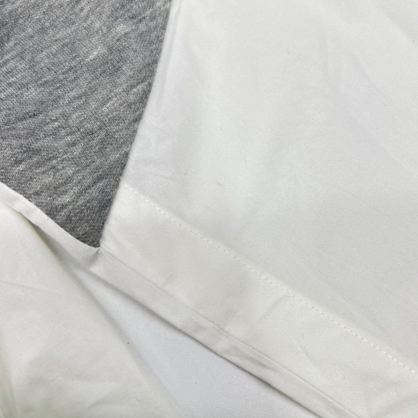 sacai SCM-026 White x Gray Docking Shirt Hoodie Top