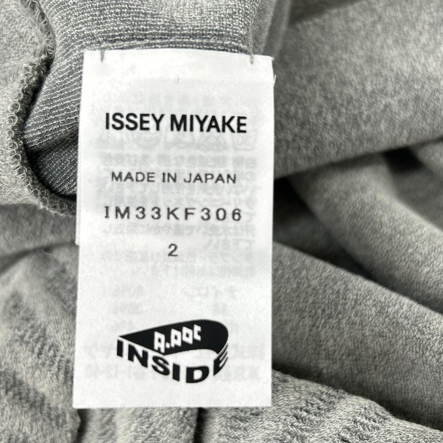 ISSEY MIYAKE Issey Miyake IM33KF306 asymmetrical cropped wide-leg pants, bottoms