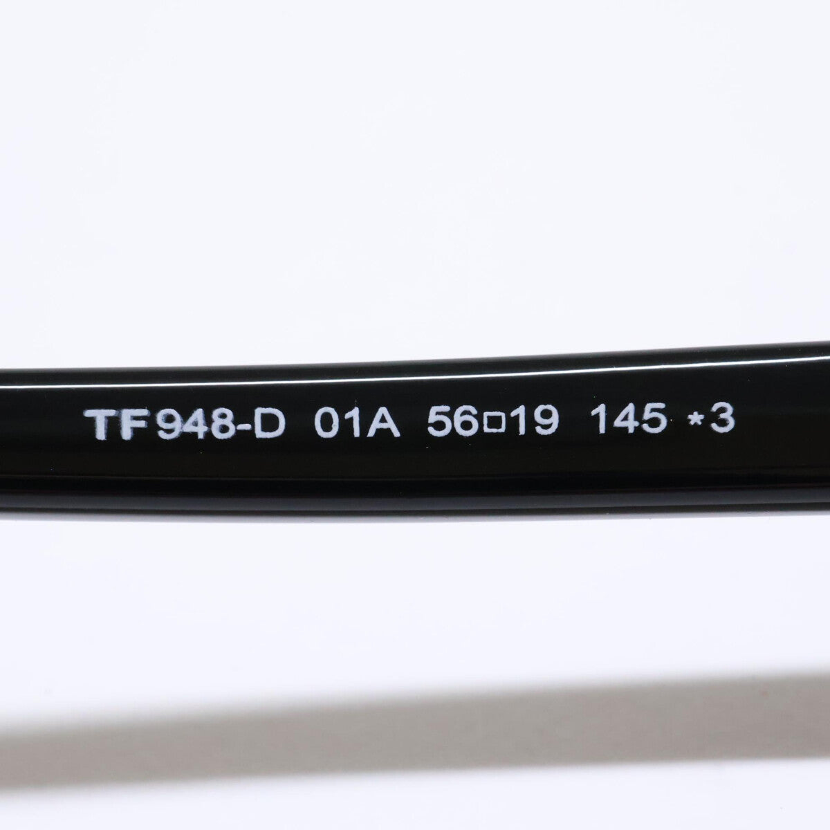 TOM FORD トムフォード TF948-D 01A ウェリントンシェイプ サングラス
