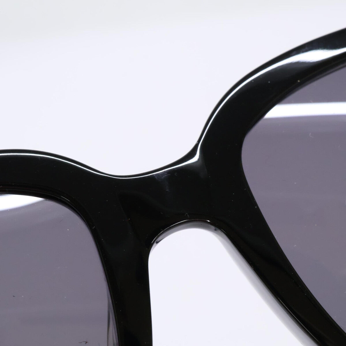 TOM FORD トムフォード TF948-D 01A ウェリントンシェイプ サングラス