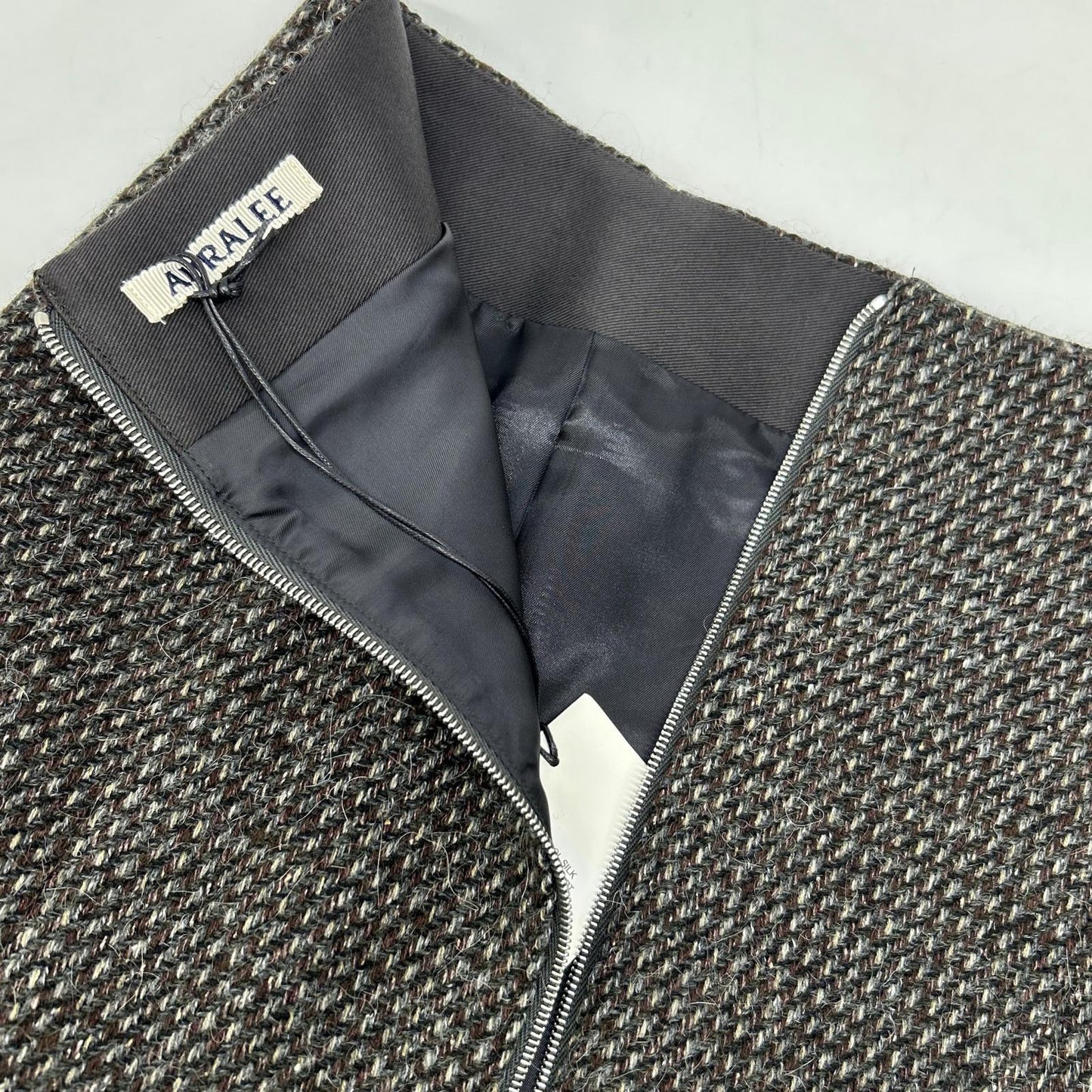 AURALEE 25SS ALPACA WOOL SILK TWEED PENCIL SKIRT