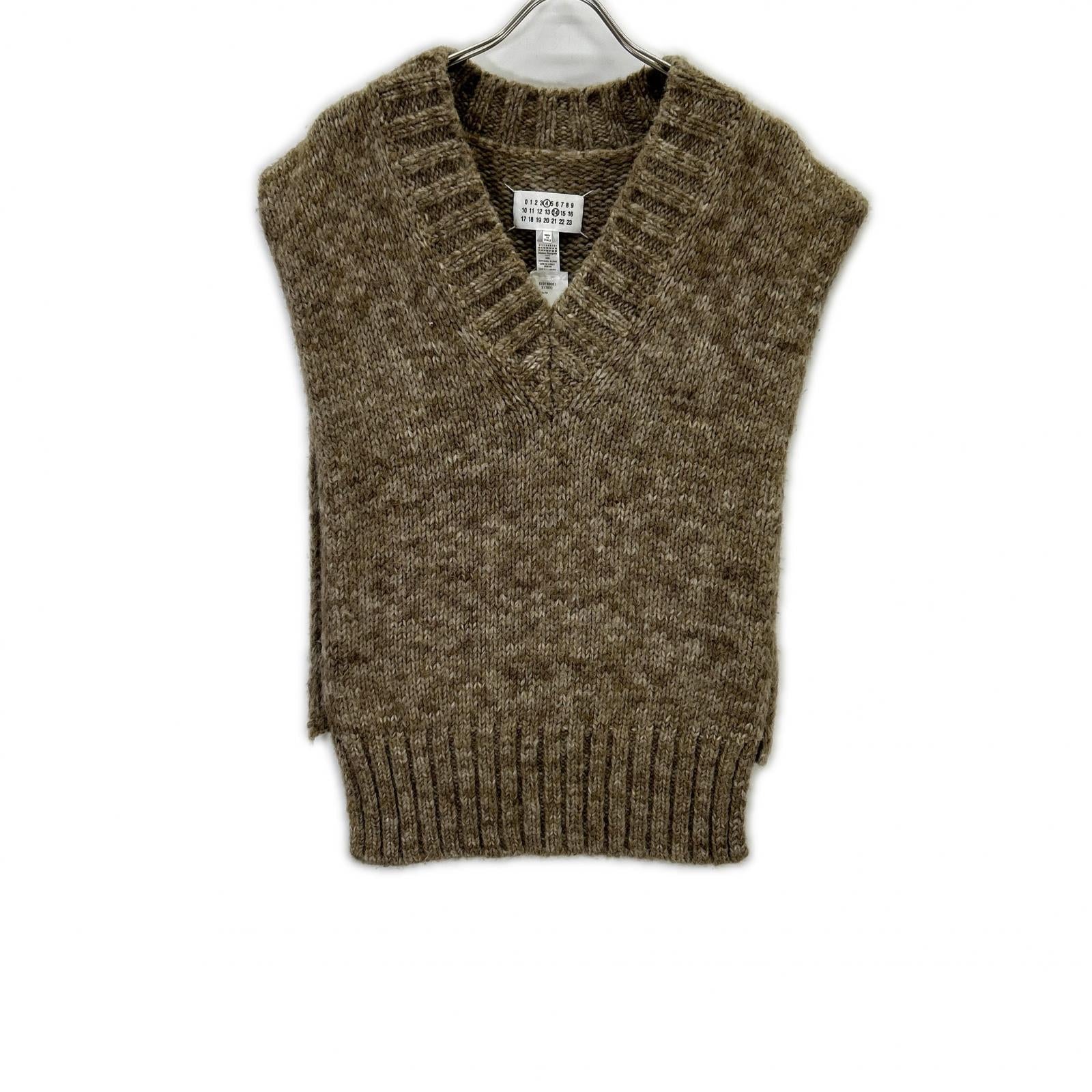 Maison Margiela 马吉拉 22AW SI0TH0001 米色 植物染色针织罩衫 马甲