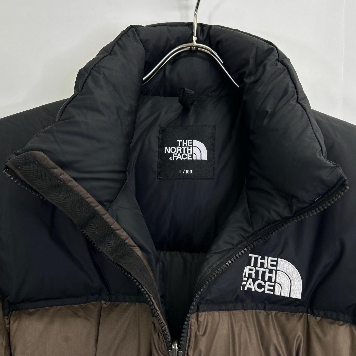 NJ1DR65D BROWN X BLACK 1996 RETRO NUPTSE DOWN JACKET L100 MEN'S