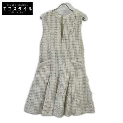 2024 White Tweed Sleeveless Dress