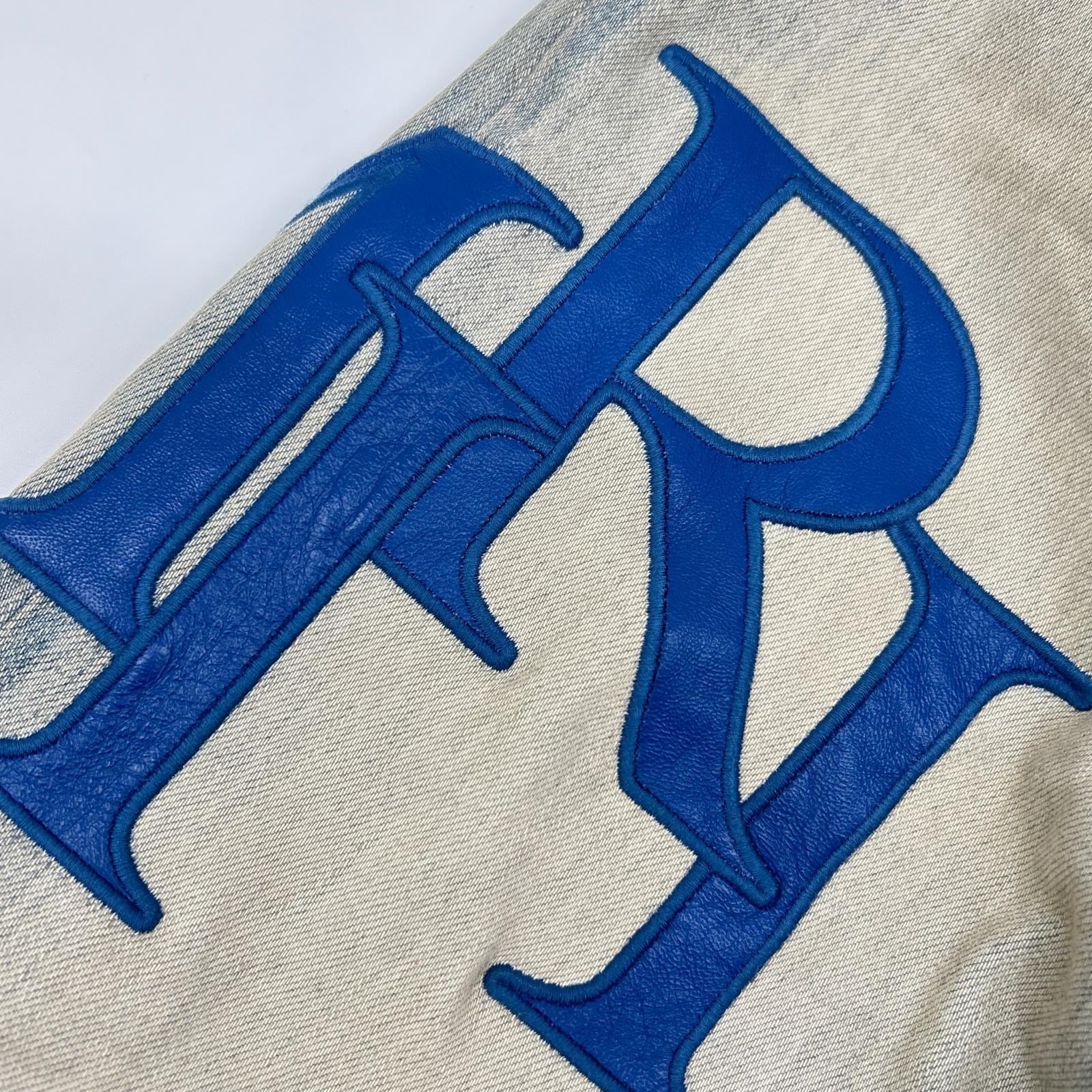 AMIRI 阿米里 AMDNSY1114 26SS 蓝色 皮革徽标贴片 牛仔裤 下装