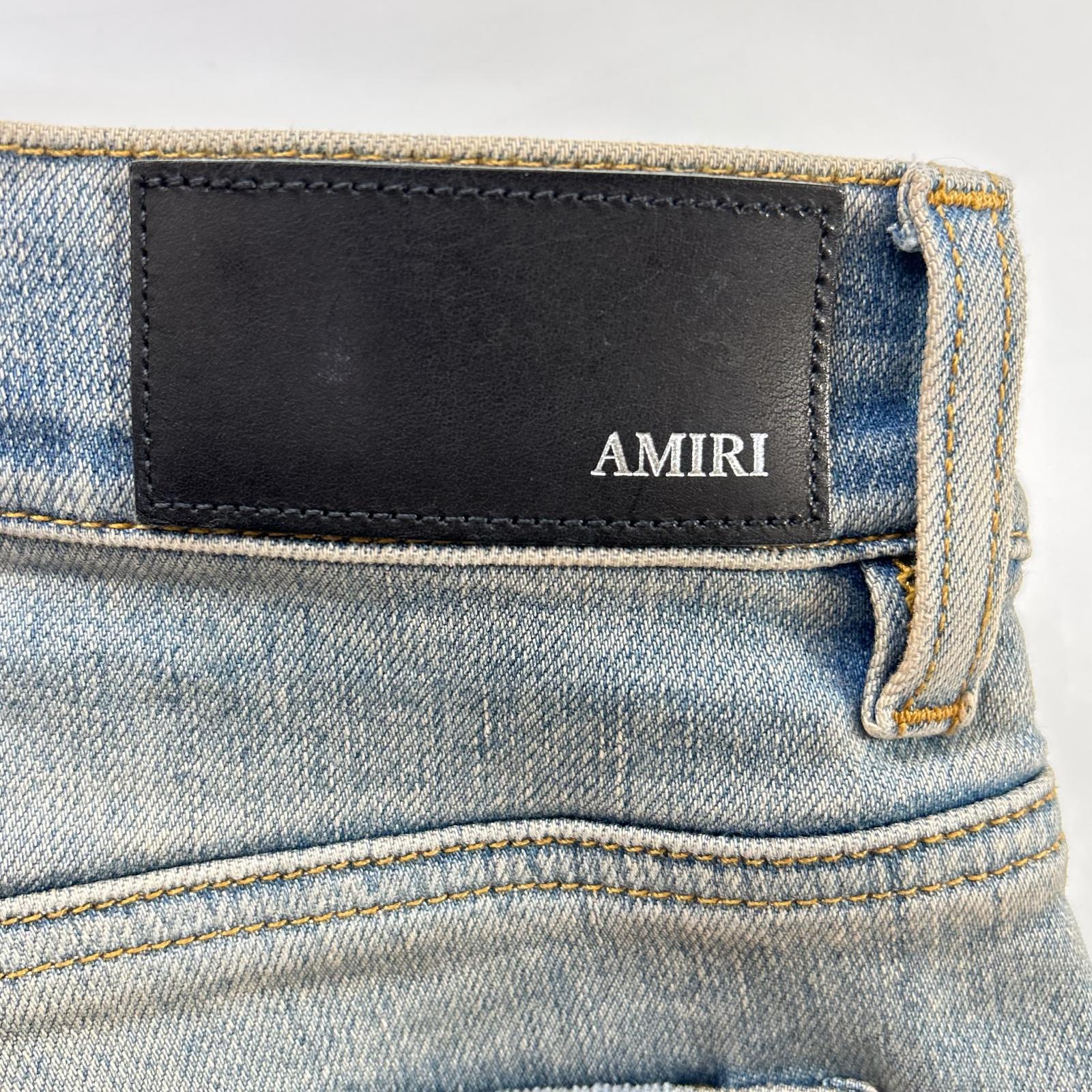 AMIRI アミリ AMDNSY1114 26SS ブルー レザーロゴパッチ デニムパンツ ボトムス