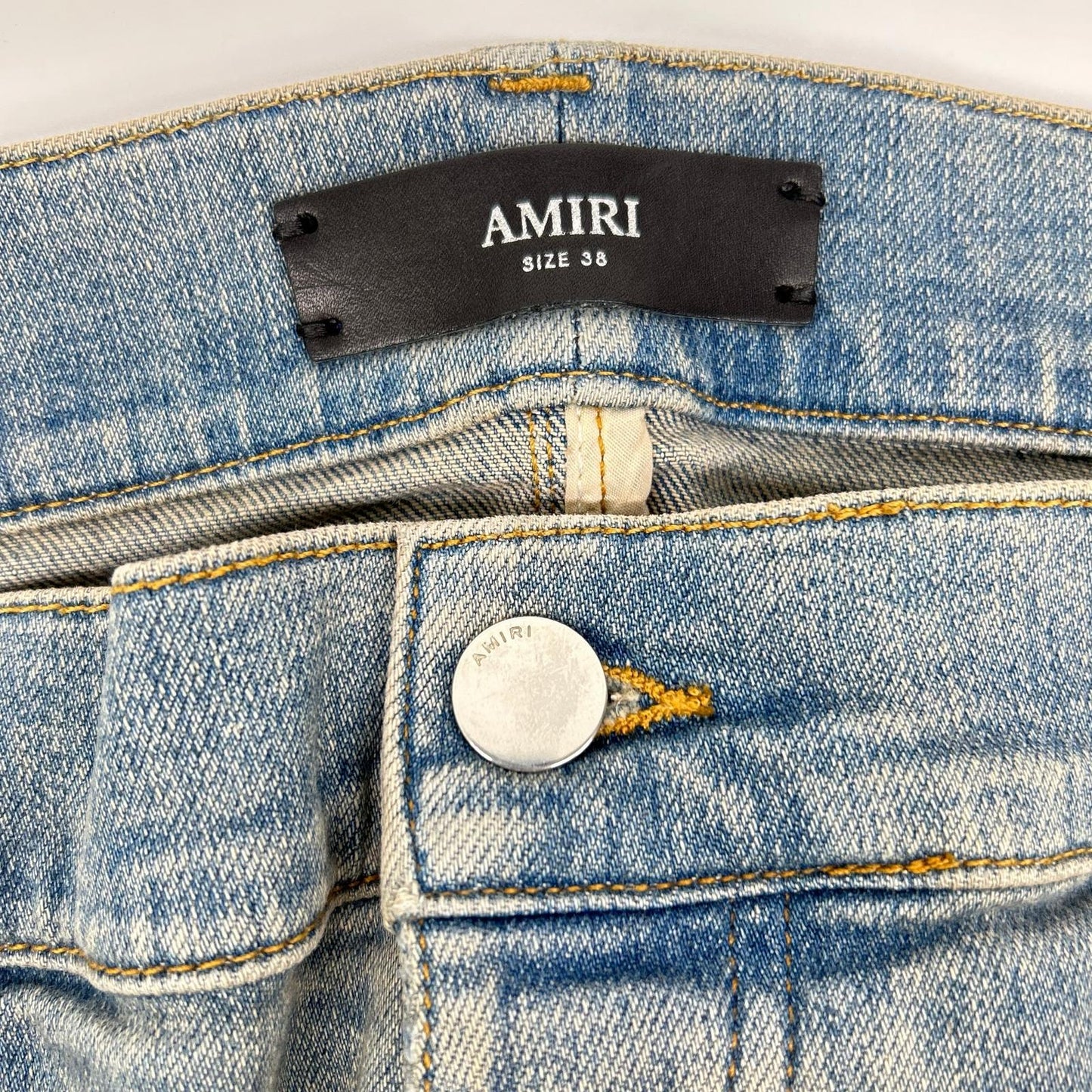 AMIRI アミリ AMDNSY1114 26SS ブルー レザーロゴパッチ デニムパンツ ボトムス