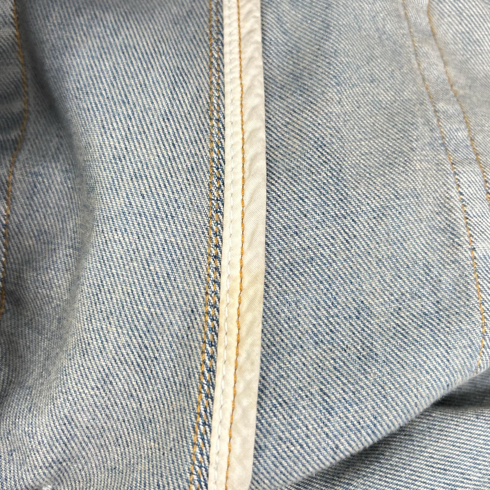 AMIRI アミリ AMDNSY1114 26SS ブルー レザーロゴパッチ デニムパンツ ボトムス