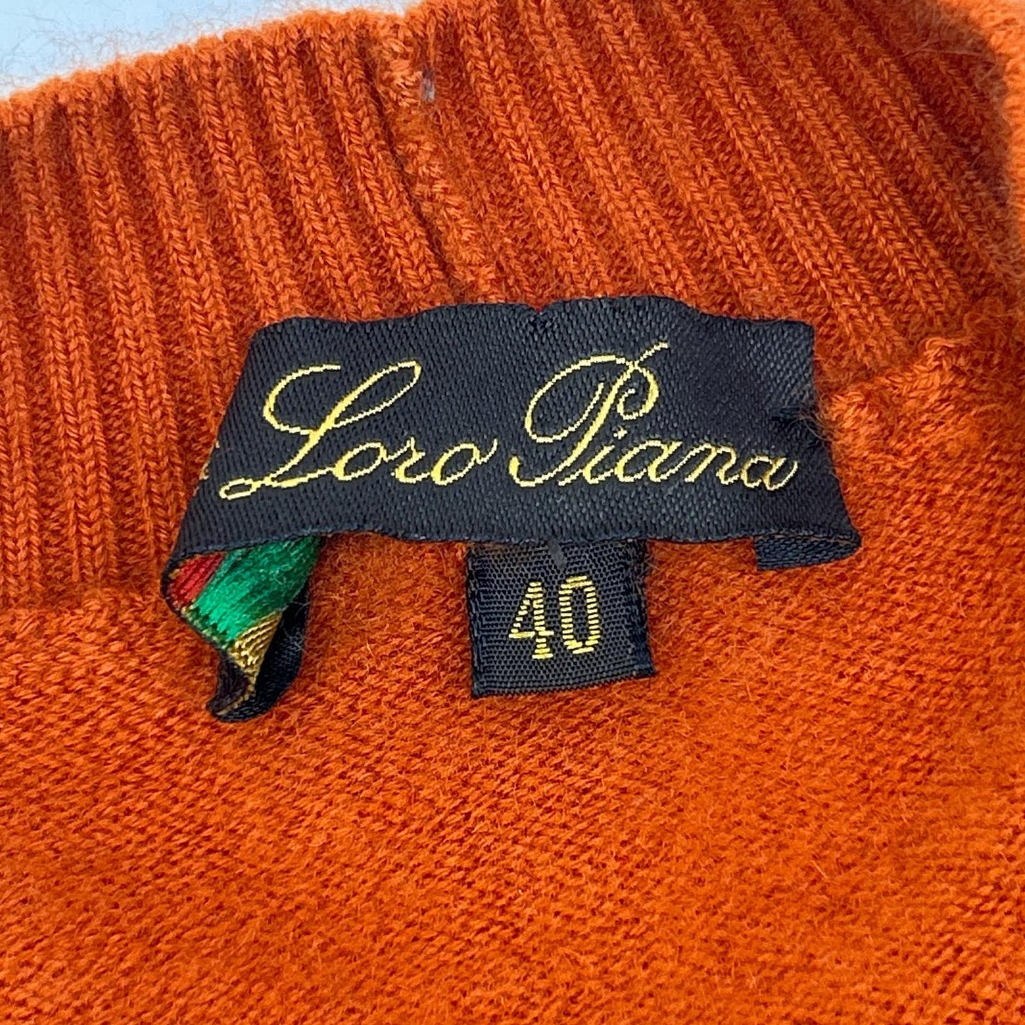 Loro Piana ロロピアーナ MAA4530 オレンジ Vネック長袖 95カシミヤ ニットカットソー トップス