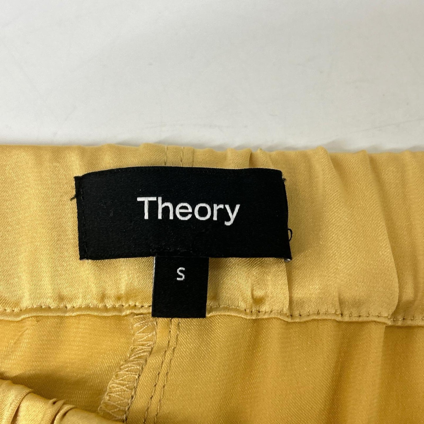 Theory セオリー イエロー クラッシュド サテン カーゴパンツ ボトムス
