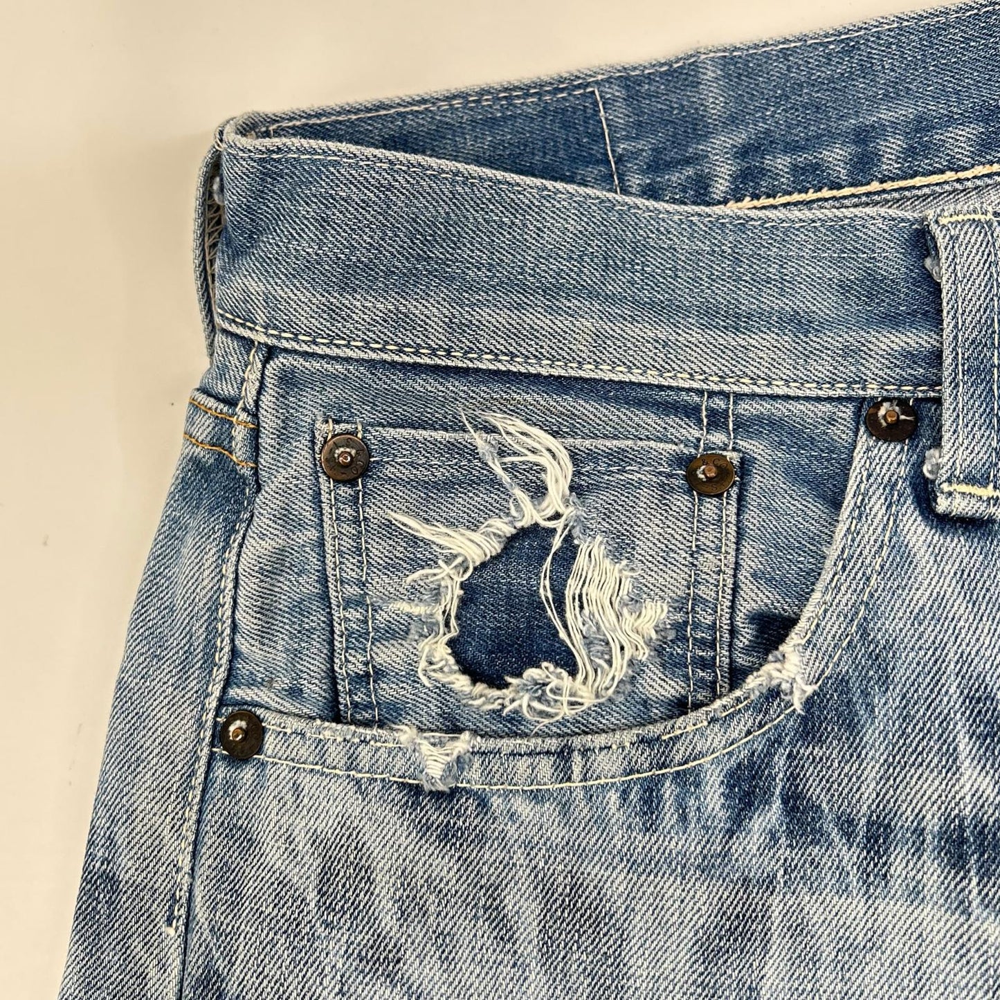 LEVI'S リーバイス 【VINTAGE CLOTHING】50154-0091 1954年 復刻 501XX ブルー ボタンフライ ダメージ加工デニムパンツ ボトムス