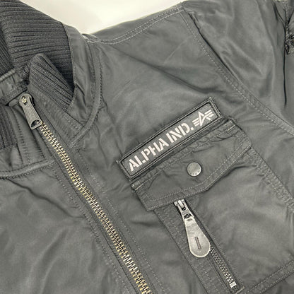 ALPHA INDUSTRIES アルファインダストリーズ 21220-001 ブラック フライトジャケット ジャケット