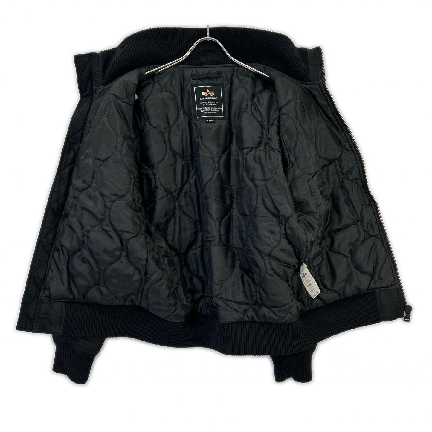 ALPHA INDUSTRIES アルファインダストリーズ 21220-001 ブラック フライトジャケット ジャケット