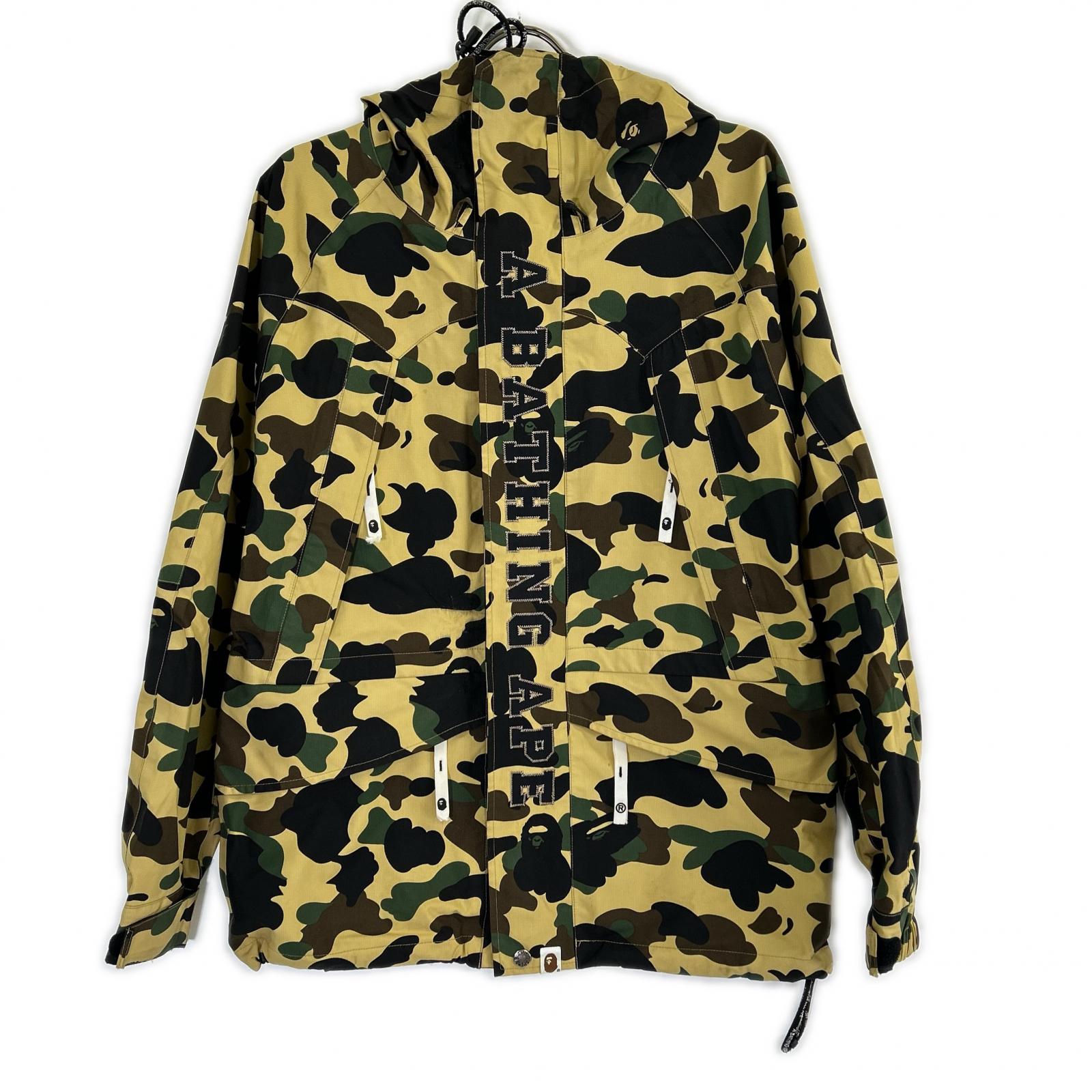 A BATHING APE アベイシングエイプ 001HJC801001X 1ST CAMO SNOWBOARD JACKET GORE-TEX ナイロンジャケット ジャケット