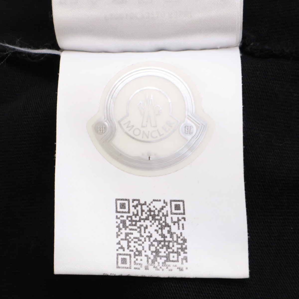 MONCLER モンクレール F10918C73710 MAGLIA T-SHIRT Screen Print Lettering プリント 半袖Tシャツ トップス