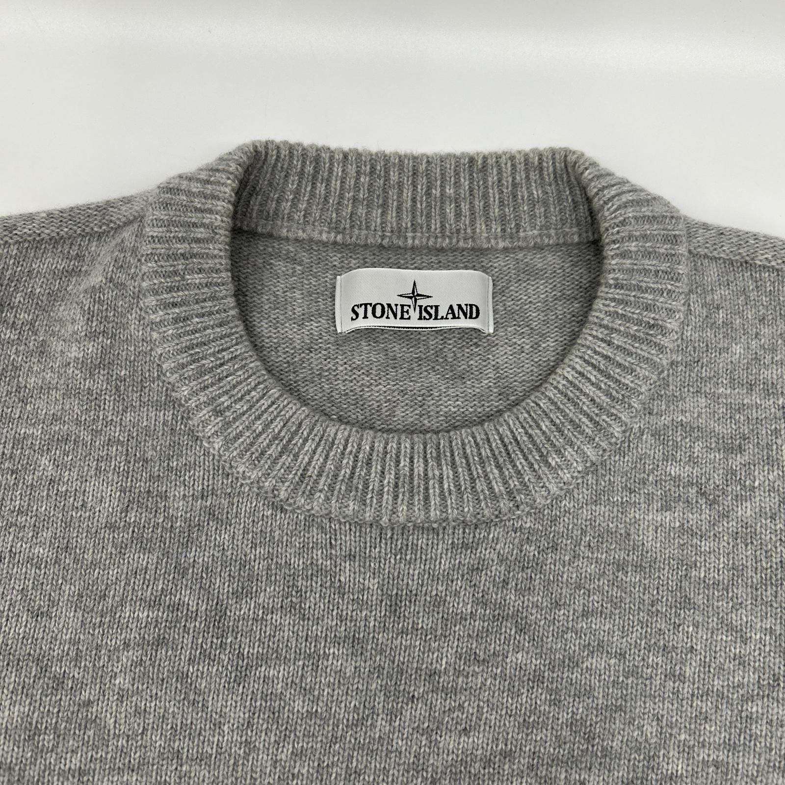 STONE ISLAND ストーンアイランド 7915508A3 グレー クルーネックニットプルオーバー トップス