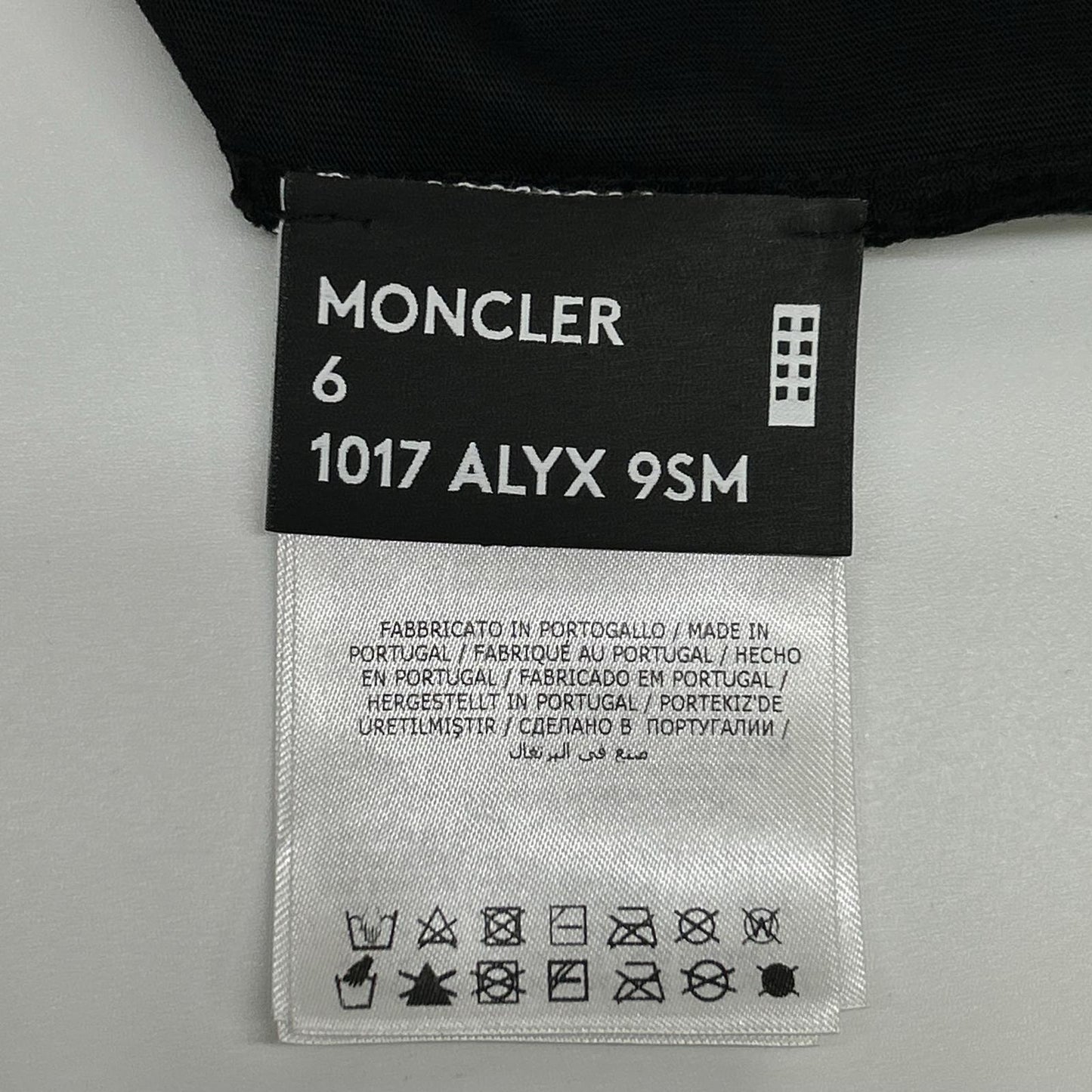 MONCLER モンクレール ジーニアス 1017 ALYX 9SM　21年 ブラック プリント Tシャツ トップス