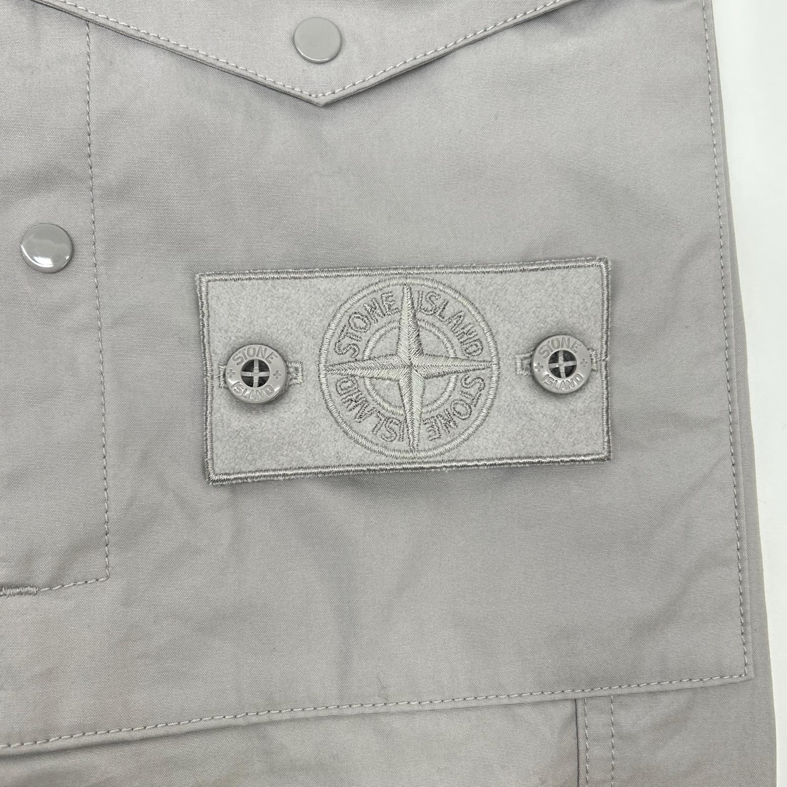 STONE ISLAND ストーンアイランド 25年 ゴースト グレー L1S153100017