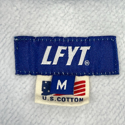 LFYT エルエフワイティー LE220501 ブルー フロントロゴフーディ- トップス