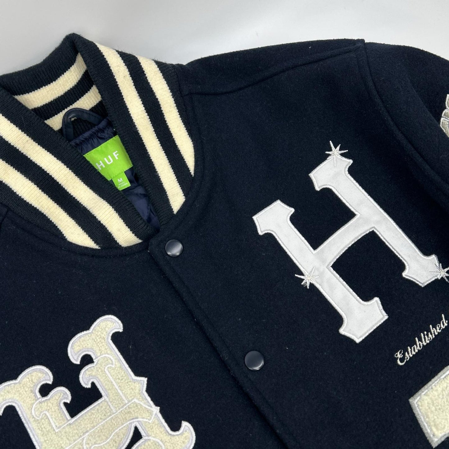 HUF ハフ JK00368 ネイビー 20 Year Classic H Varsity スタジアムジャケット ジャケット