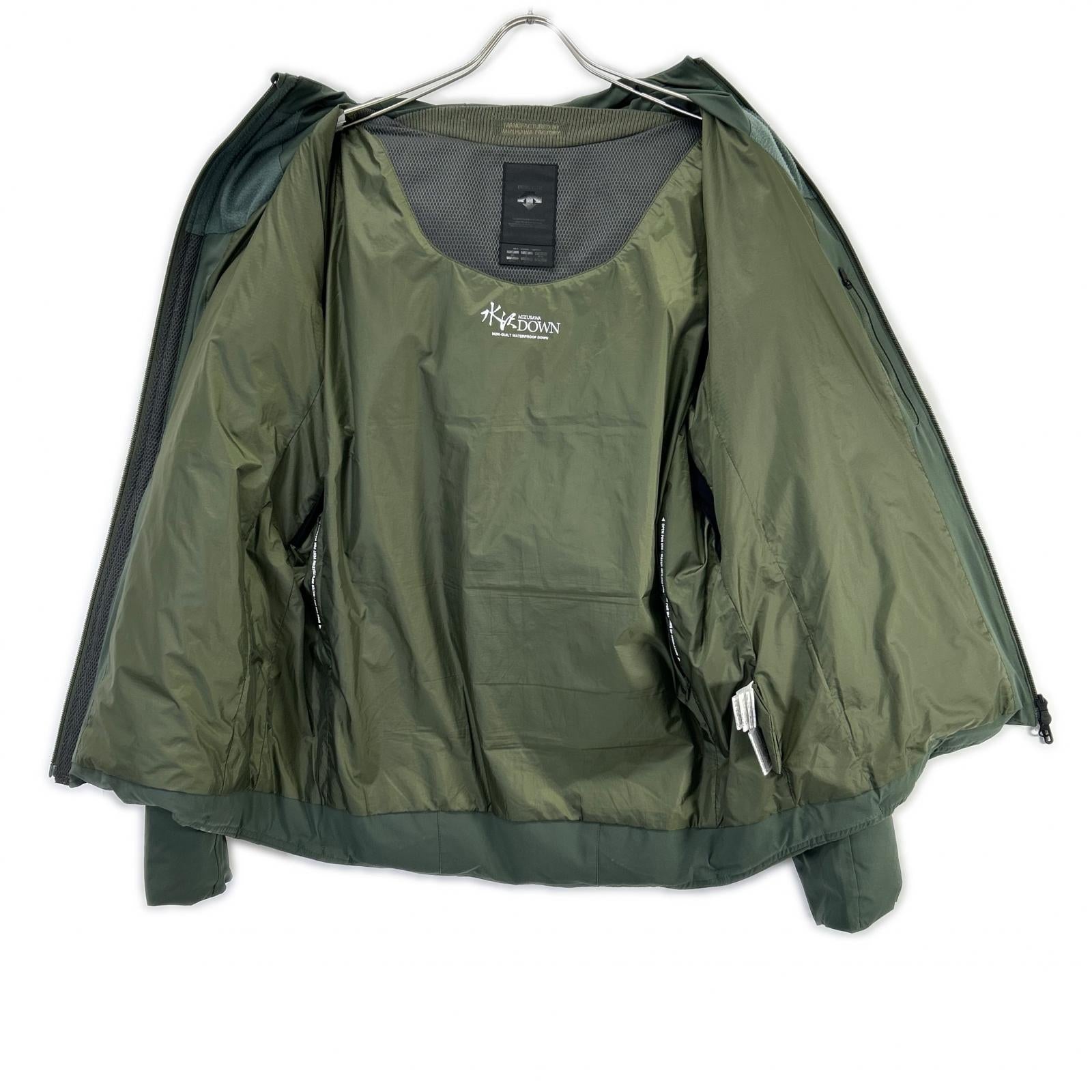 DESCENTE デサント 【水沢ダウン】DOR-G8946k カーキ SHUTTLE ダウンジャケット ジャケット