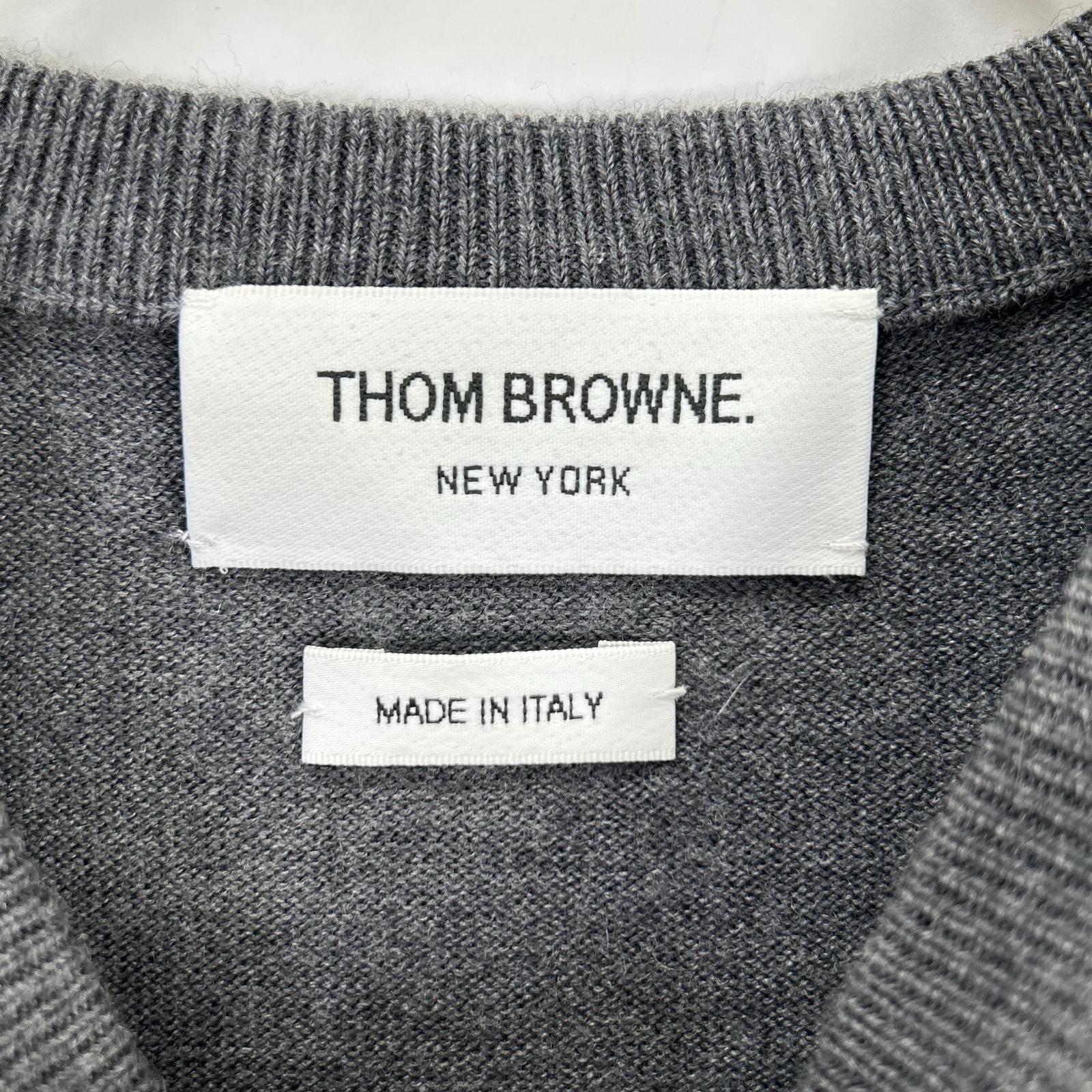 THOM BROWNE トムブラウン FKA243A-00014035 グレー トロンプルイユ ニットプルオーバー トップス