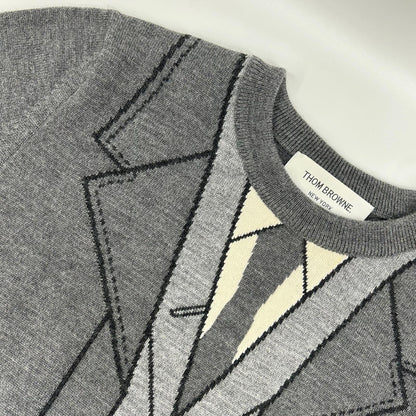 THOM BROWNE トムブラウン FKA243A-00014035 グレー トロンプルイユ ニットプルオーバー トップス