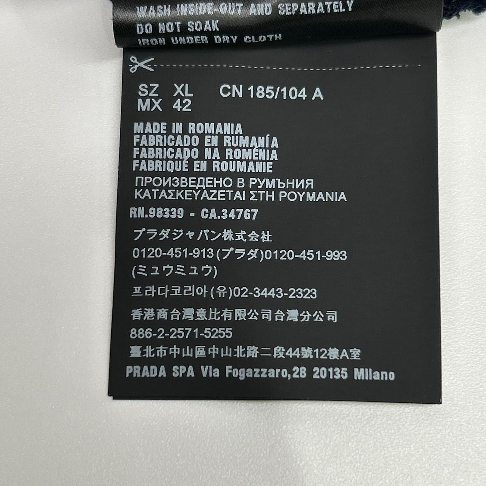 PRADA プラダ UJL879 ネイビー ポケット付き 長袖 コットンTシャツ トップス