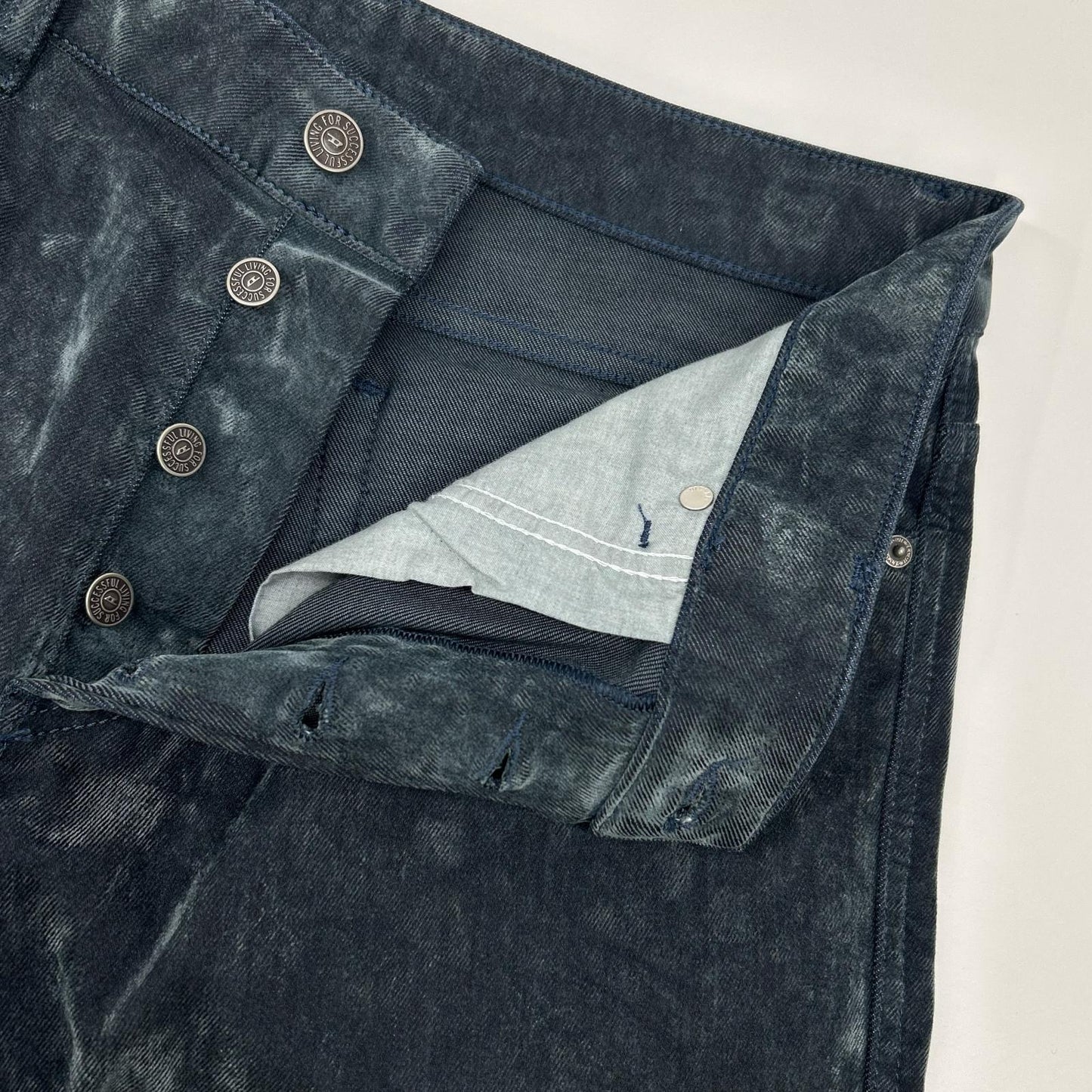 DIESEL ディーゼル ブルー系 ベルベットフロック加工 ボタンフライ デニムパンツ ボトムス