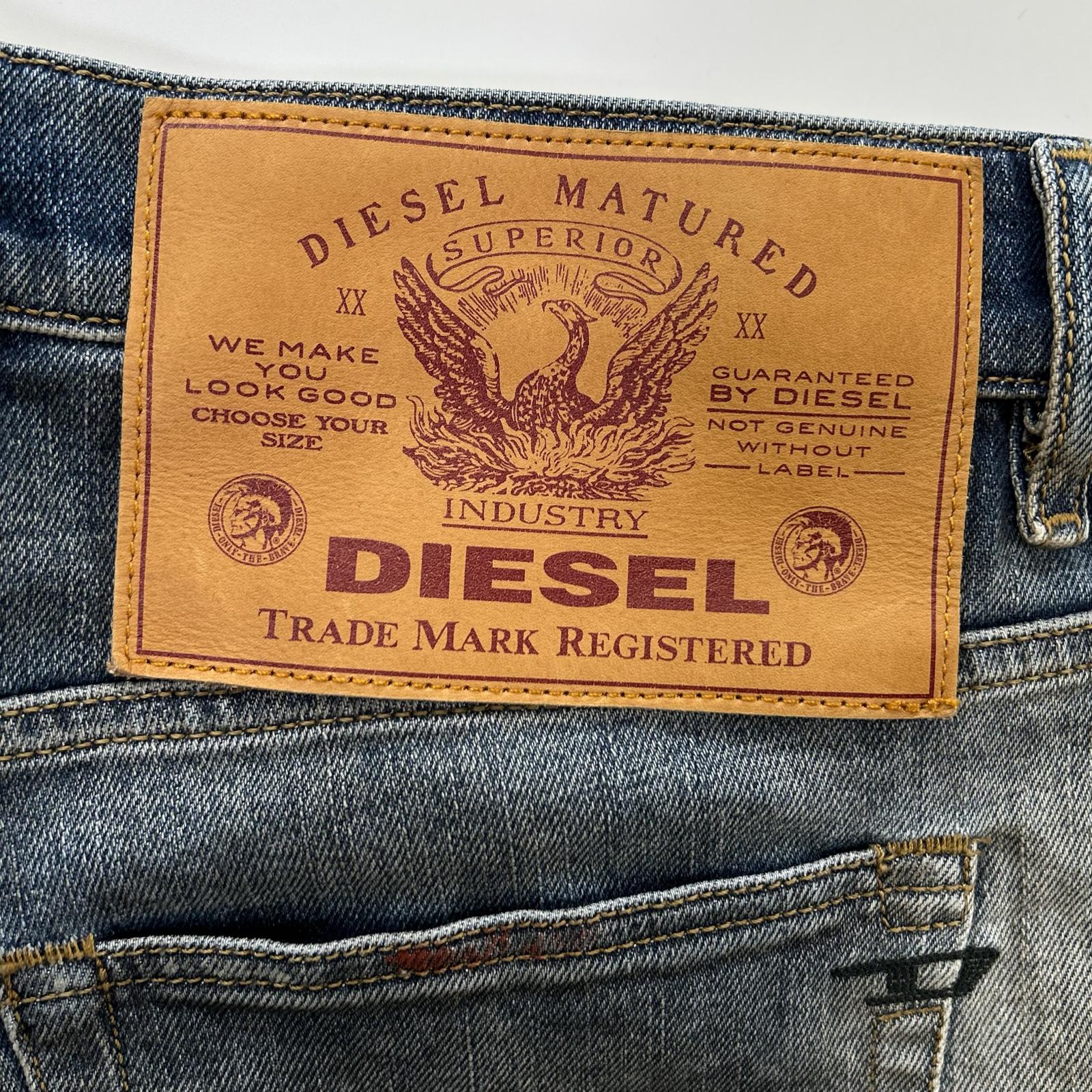 DIESEL ディーゼル ブルー D-VIDER キャッロトレッグ ペイント加工 デニムパンツ ボトムス