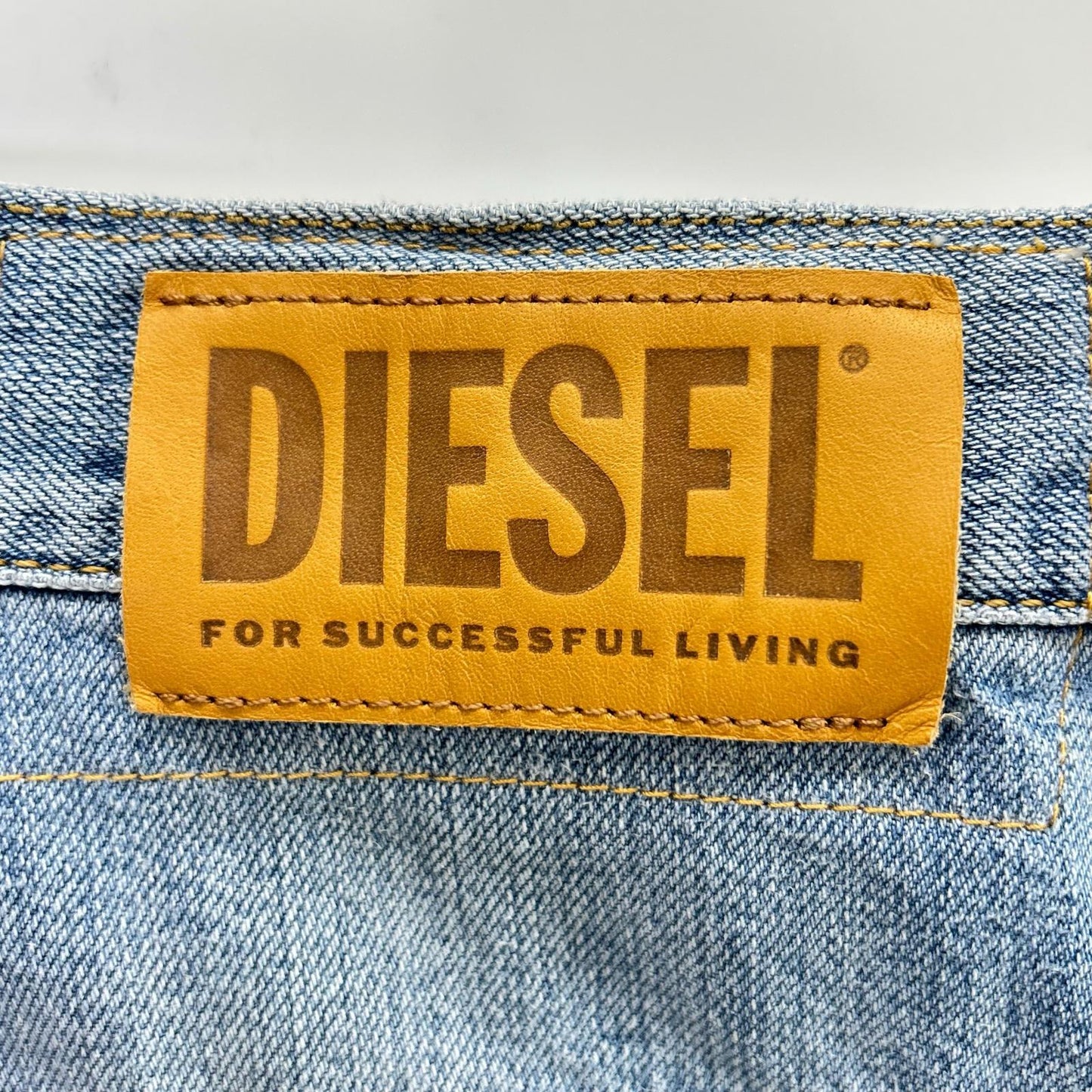 DIESEL ディーゼル ライトブルー D-VIDER ボタンフライ バギーパンツ ボトムス