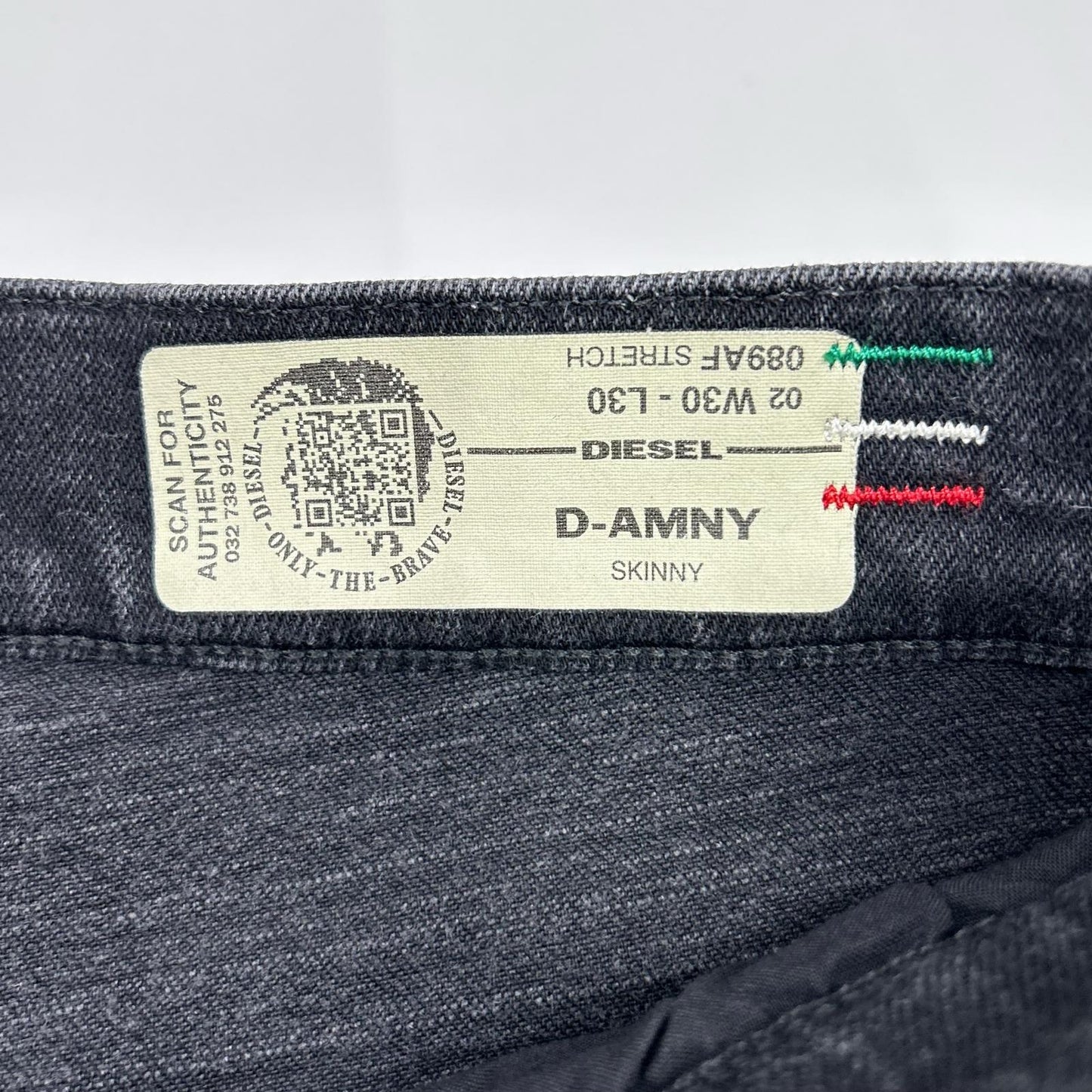 DIESEL ディーゼル ブラック D-AMUY グラデーション スキニーパンツ ボトムス