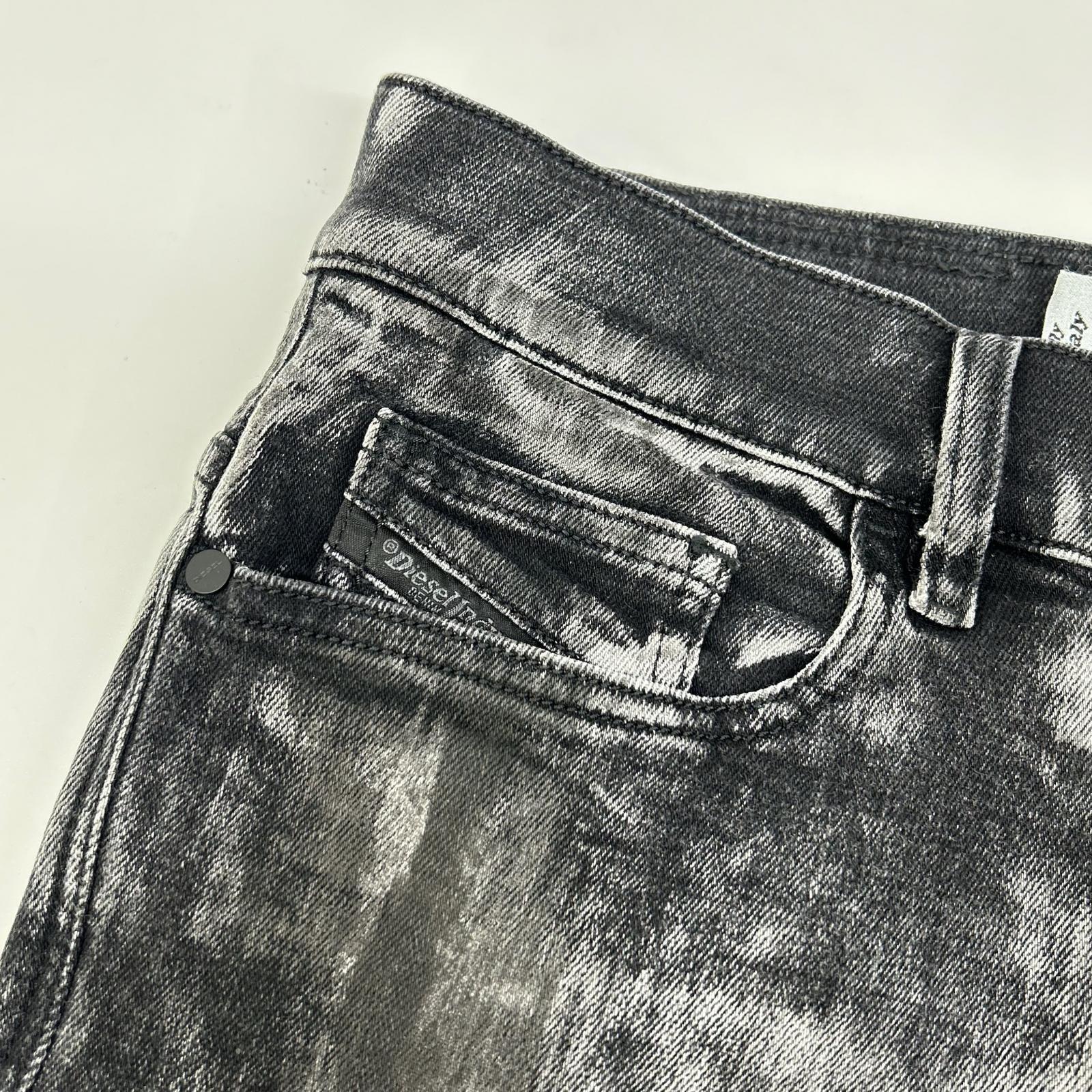 DIESEL ディーゼル ブラック D-AMUY グラデーション スキニーパンツ ボトムス
