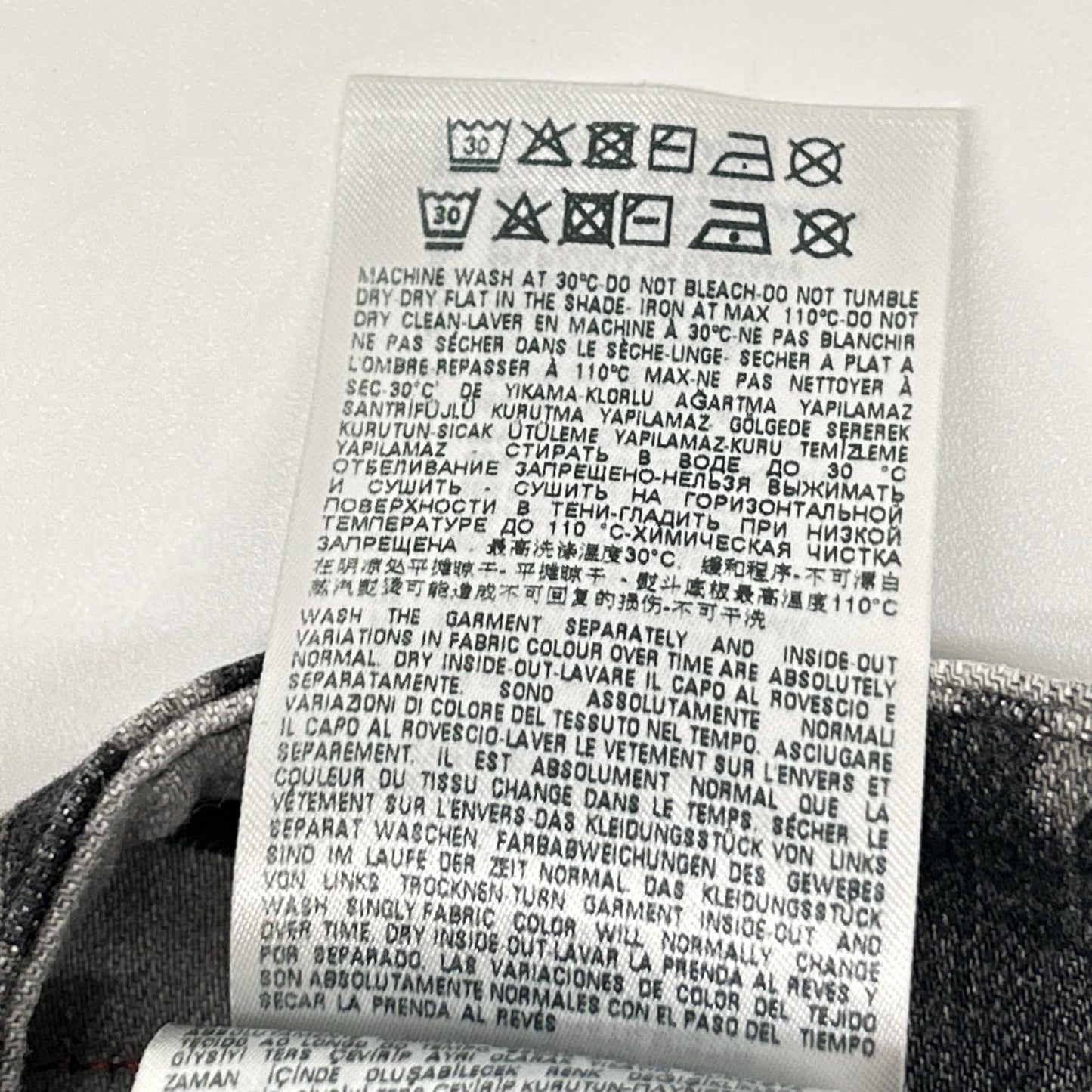 DIESEL ディーゼル ブラック×グレー D-KRAS スリムフィット デニム ボトムス