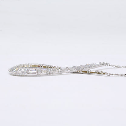 SWAROVSKI スワロフスキー Hyperbola ハイパーボラ インフィニティ ペンダント ネックレス