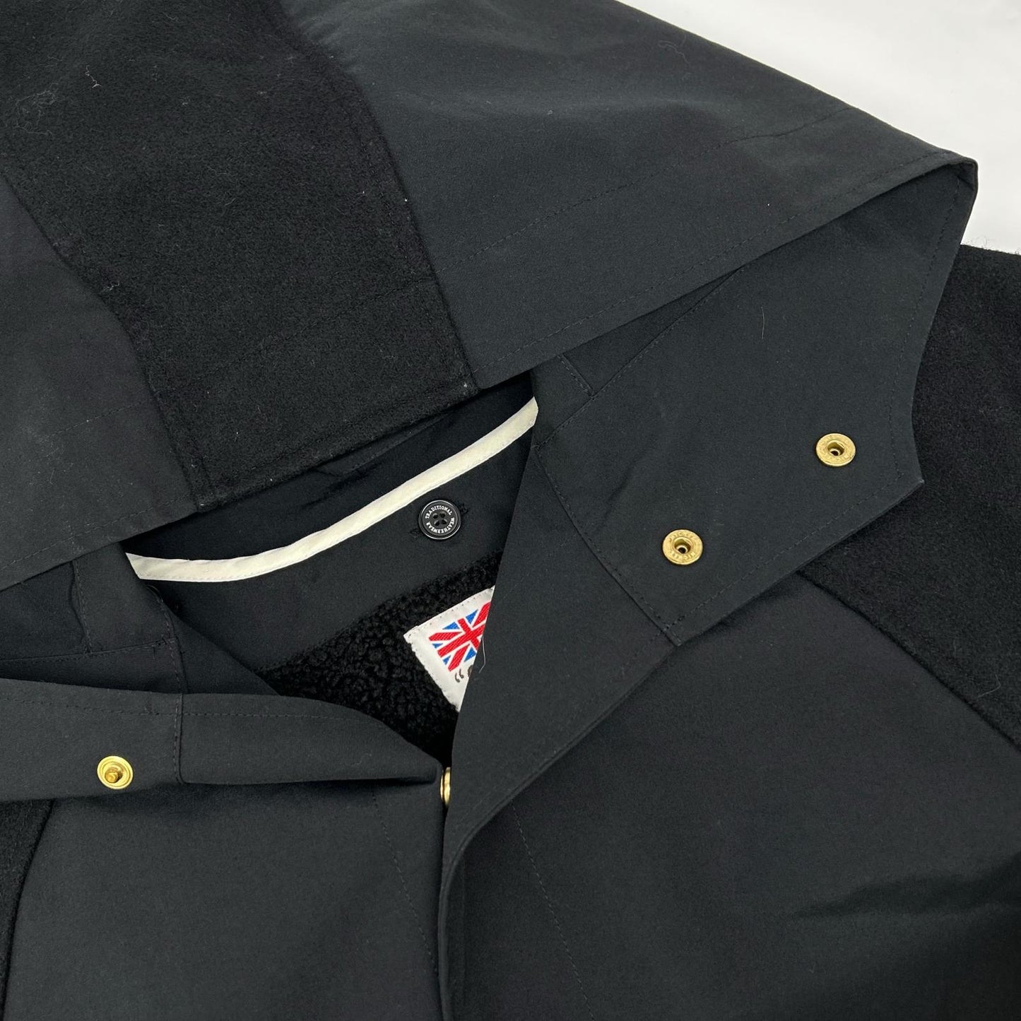 TRADITIONAL WEATHERWEAR トラディショナルウェザーウェア ブラック ウール×ナイロン ライナー付き ケープコート コート
