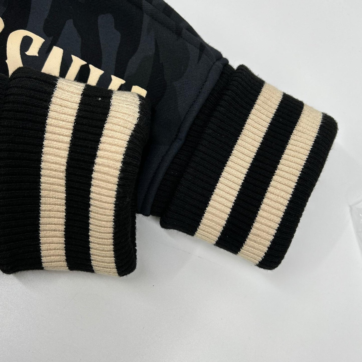 VANSON バンソン ブラックカモ イーグル×スカル刺繍 スウェットスタジャン ジャケット