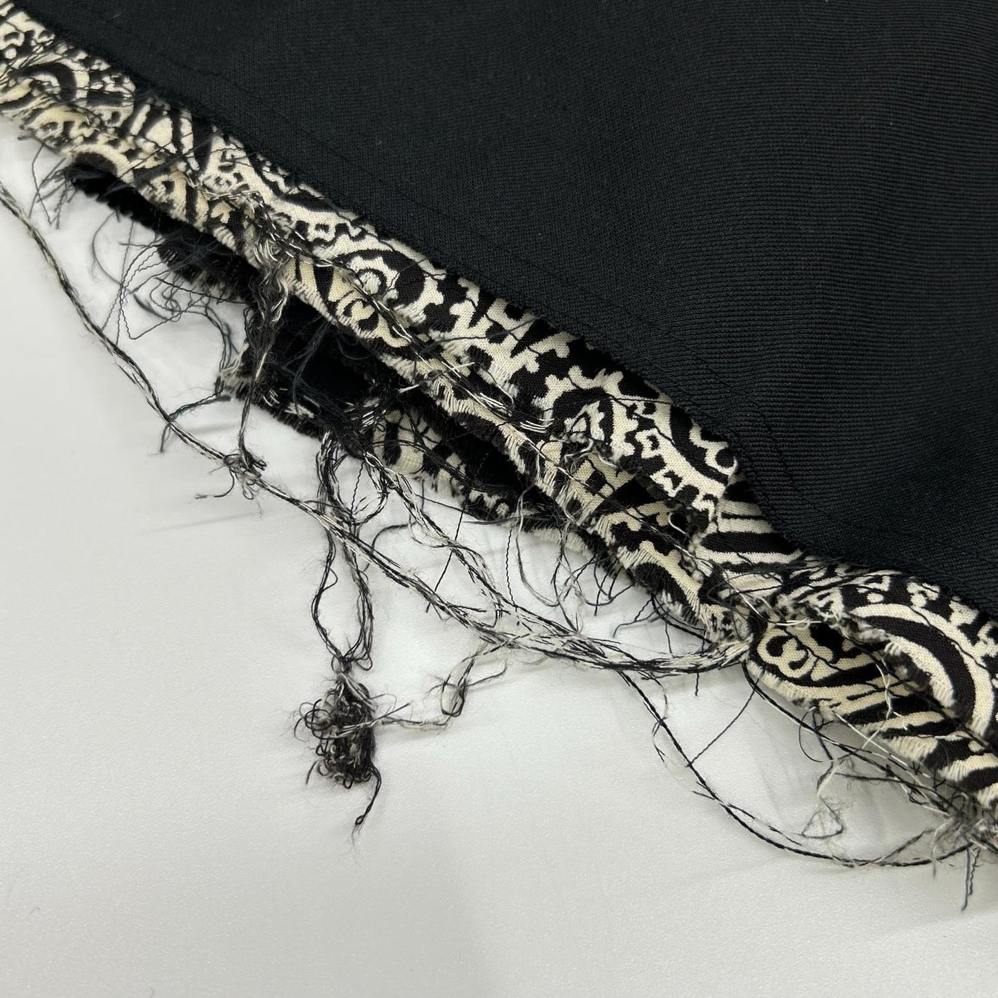 Children of the discordance チルドレンオブザディスコーダンス COTDPT-352B ブラック INTAGE BANDANA WIDE SHORT PANTS ボトムス