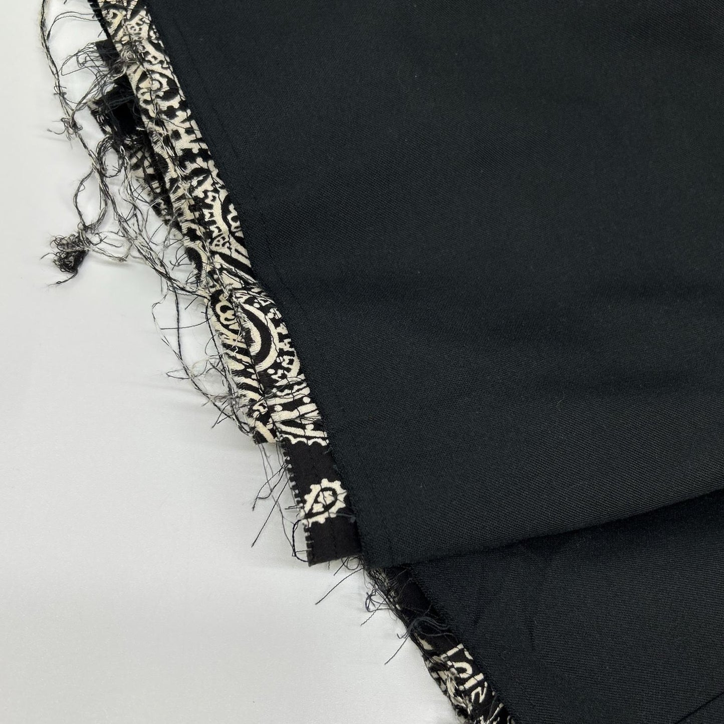 Children of the discordance チルドレンオブザディスコーダンス COTDPT-352B ブラック INTAGE BANDANA WIDE SHORT PANTS ボトムス