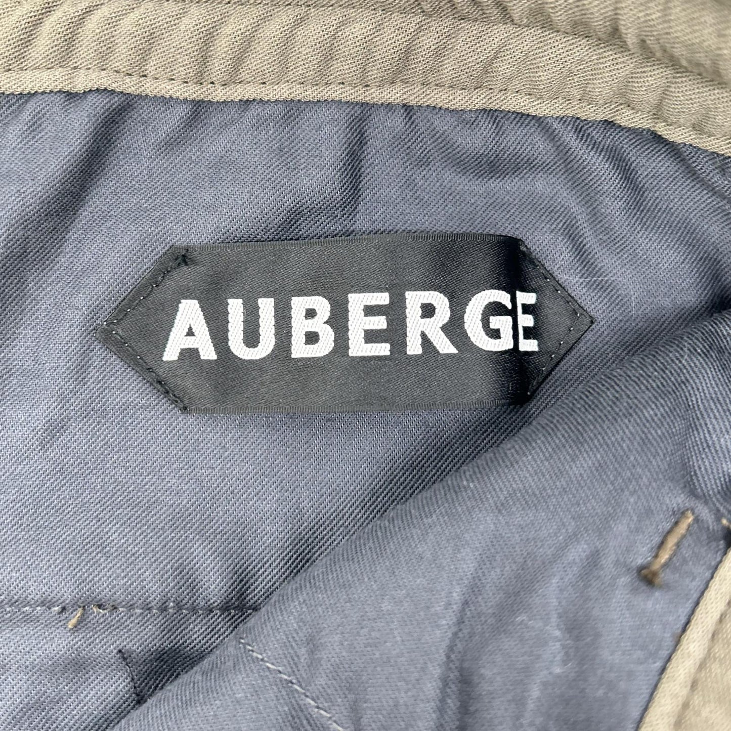 AUBERGE オーベルジュ カーキ ウール タック パンツ ボトムス