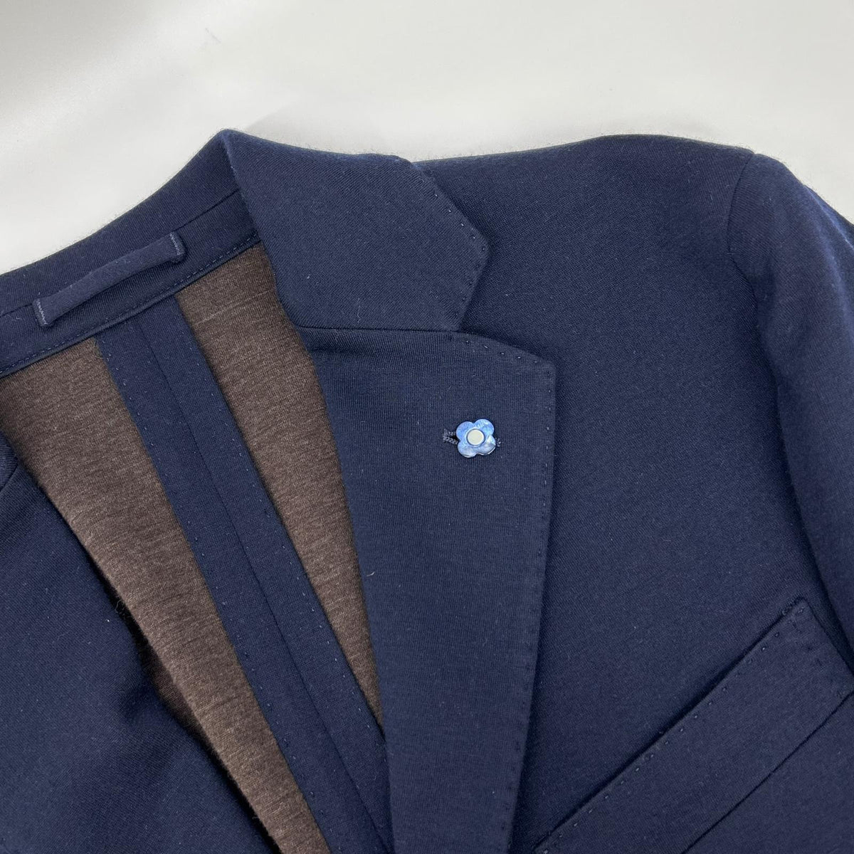 LARDINI Lardini JC939AQ13 navy wool×nylon stretch jacket