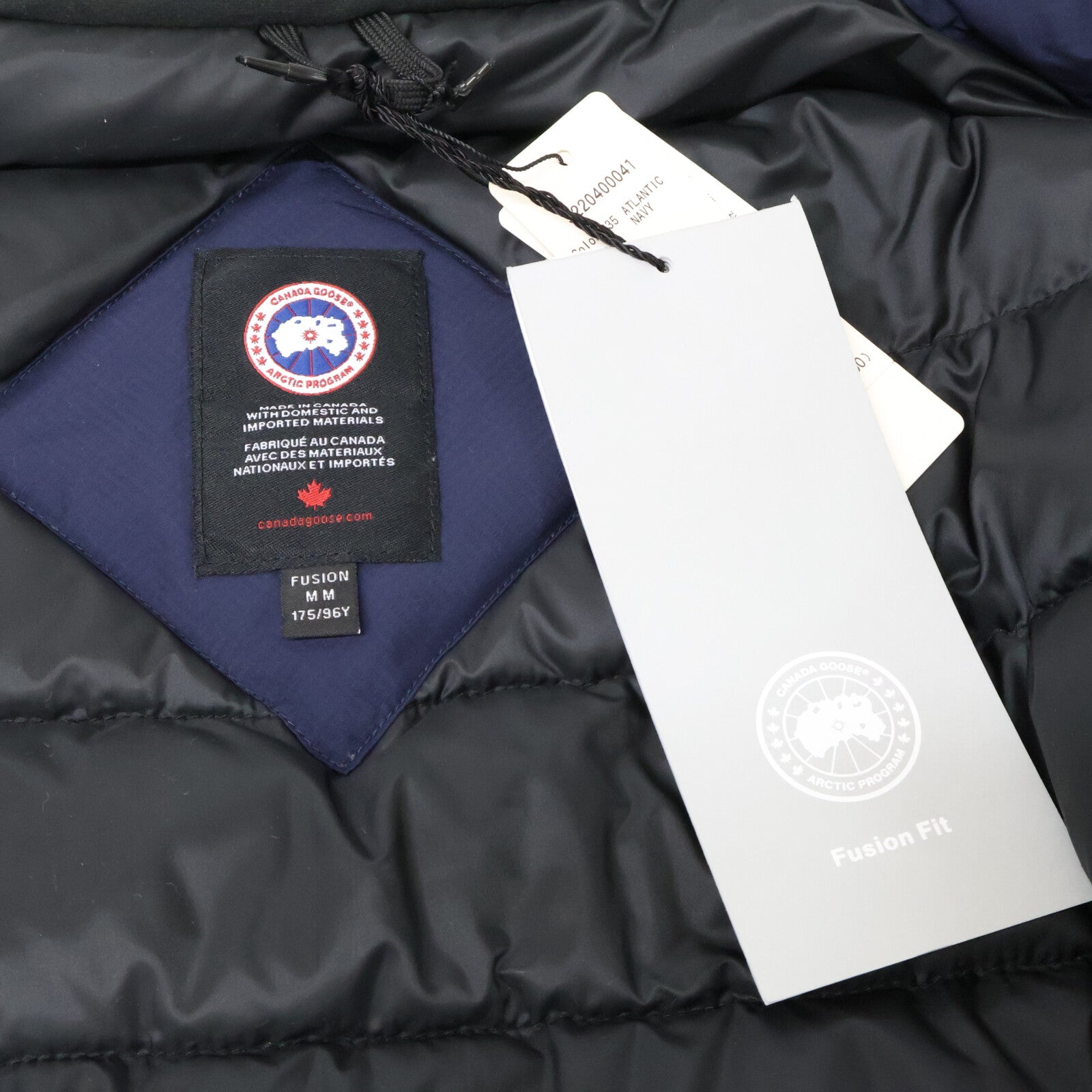 CANADA GOOSE カナダグース 【新品/国内正規（株）サザビーリーグ】5079MA Lodge ロッジ ダウンジャケット ジャケット