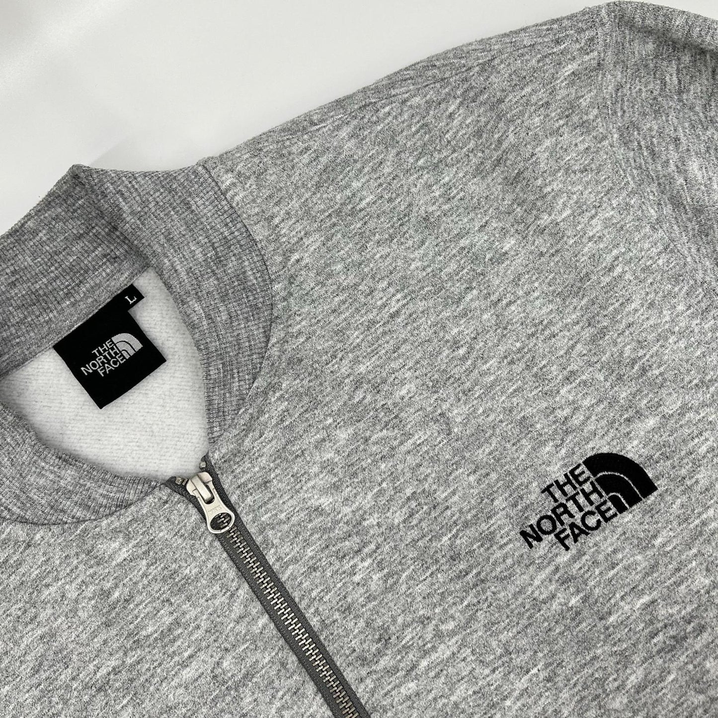 THE NORTH FACE ノースフェイス NT62336 グレー Bomber Sweat JKT トップス
