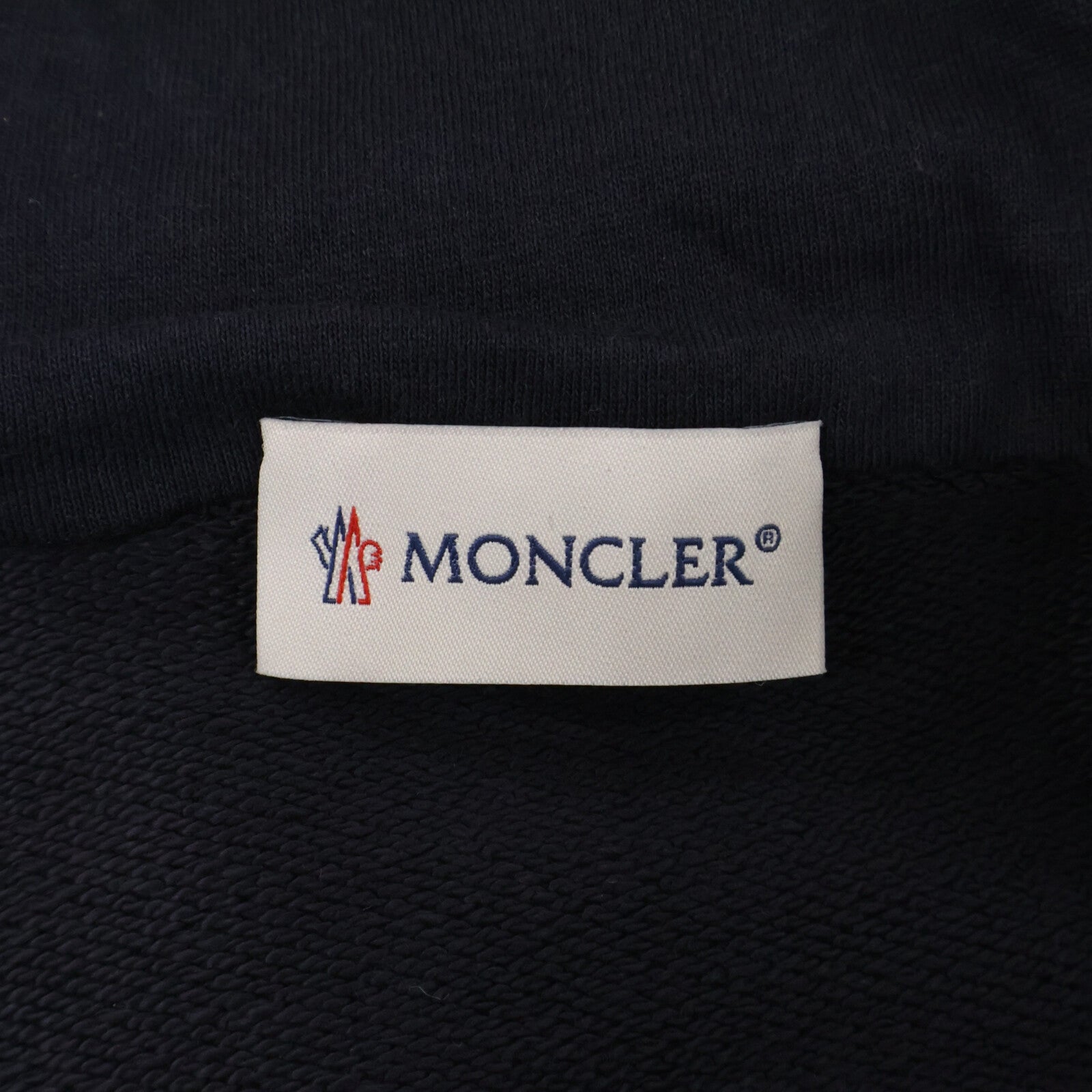 MONCLER モンクレール 【新品/25年製】L10918G00019 ZIP UP CARDIGAN Mロゴワッペン ジップアップ パーカー トップス