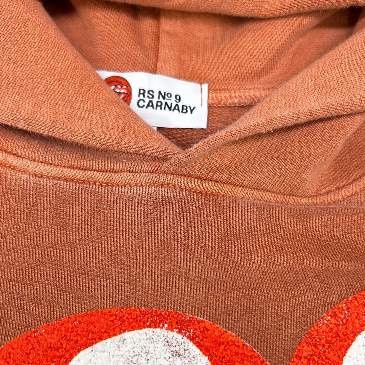 RS No.9 アールエス ナンバーナイン レッド The Rolling Stones Carnaby CLASSIC RS LOGO PUFF PRINT HOODIE トップス