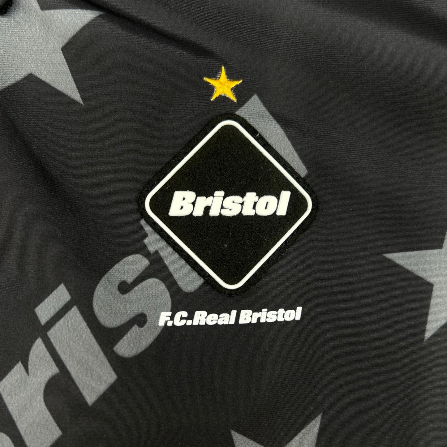 F.C.Real Bristol エフシーリアルブリストル FCRB-160021 ブラック×グレー 16SS STAR WARM UP JACKET ジャケット