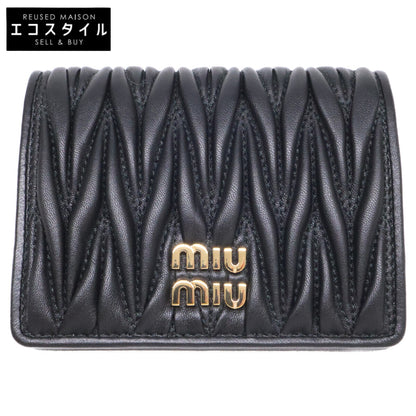 MIUMIU ミュウミュウ 【新品未使用】5MV204 AFPP F0002 MATELASSE マテラッセ 二つ折り財布 二つ折り財布（小銭入れあり）